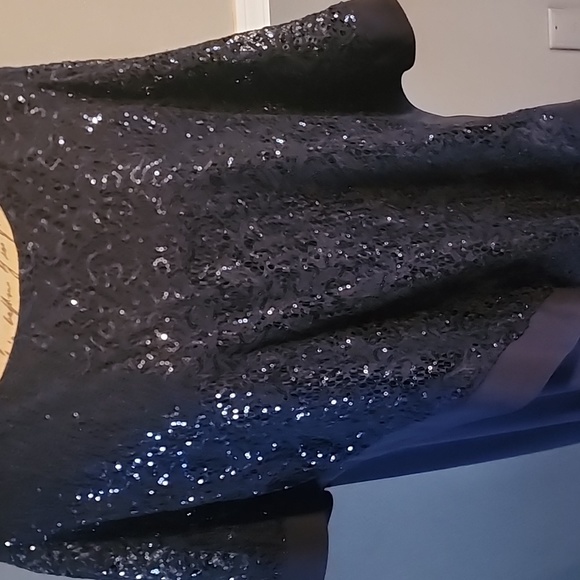 R & M Richards dress - Picture 2 of 8